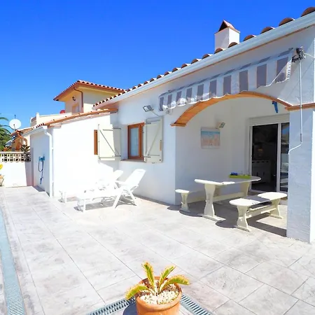 Con Piscina Privada, Aire Acondicionado Y Wifi Cerca De Playa - 3 Habitaciones, 2 Banos - Es-325-15 Dom wakacyjny