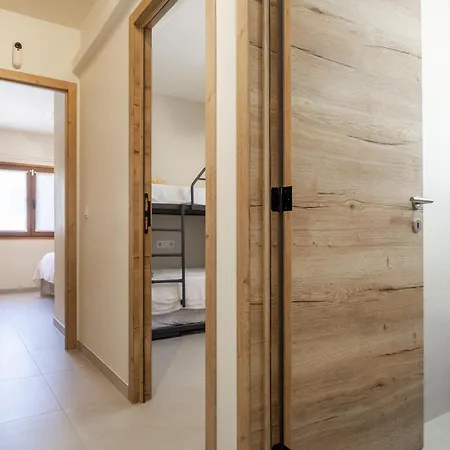 Con Piscina Privada, Aire Acondicionado Y Wifi Cerca De Playa - 3 Habitaciones, 2 Banos - Es-325-15 Dom wakacyjny *
