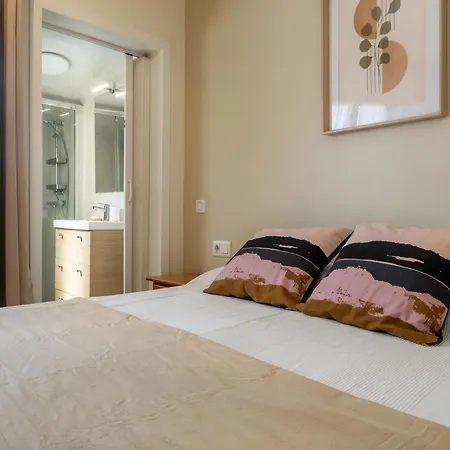 Con Piscina Privada, Aire Acondicionado Y Wifi Cerca De Playa - 3 Habitaciones, 2 Banos - Es-325-15 * Torroella de Montgrí