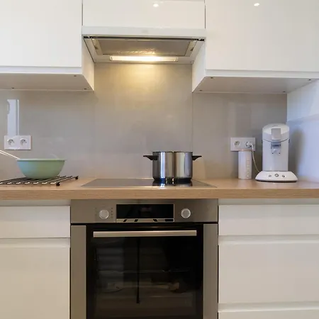 Con Piscina Privada, Aire Acondicionado Y Wifi Cerca De Playa - 3 Habitaciones, 2 Banos - Es-325-15